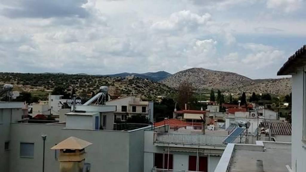 To Giouli Hotel Volos Bagian luar foto