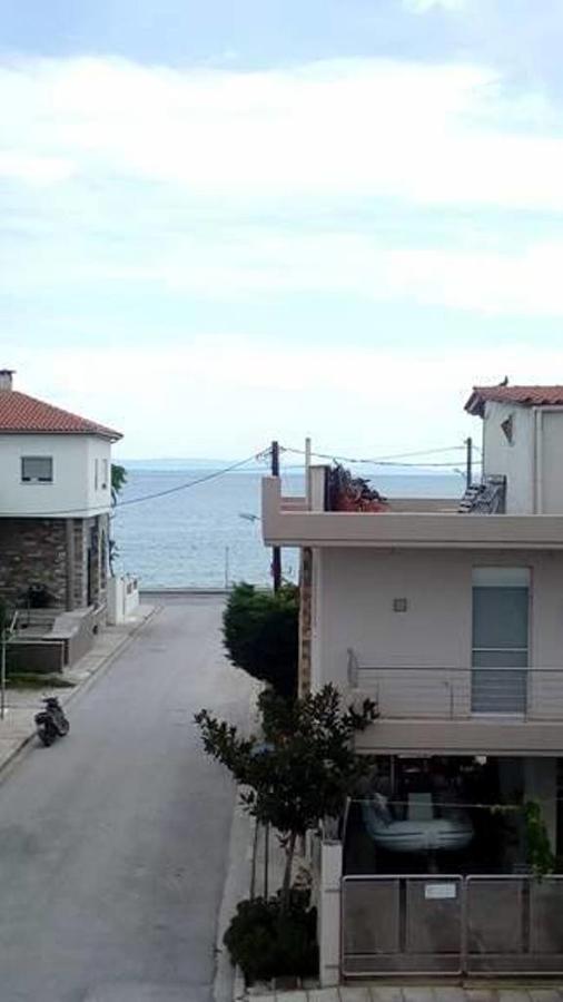 To Giouli Hotel Volos Bagian luar foto