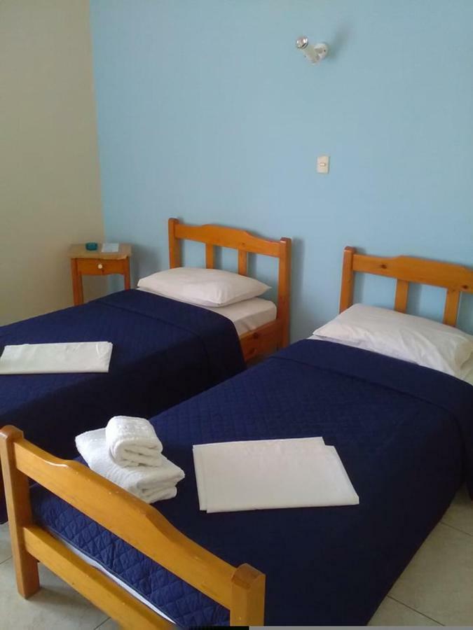 To Giouli Hotel Volos Bagian luar foto