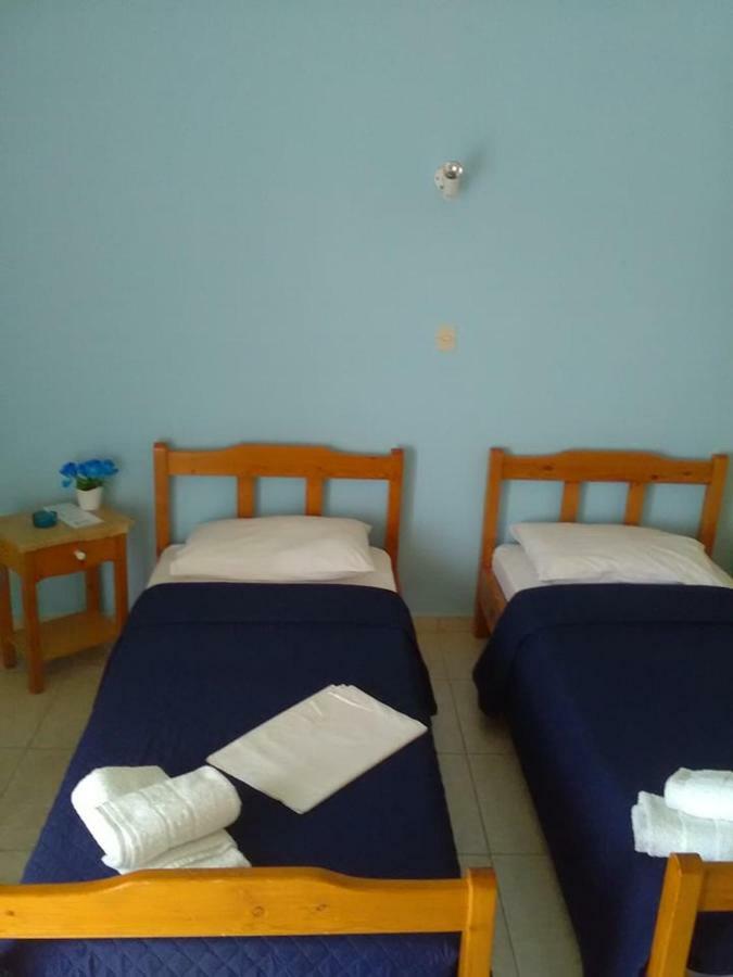 To Giouli Hotel Volos Bagian luar foto